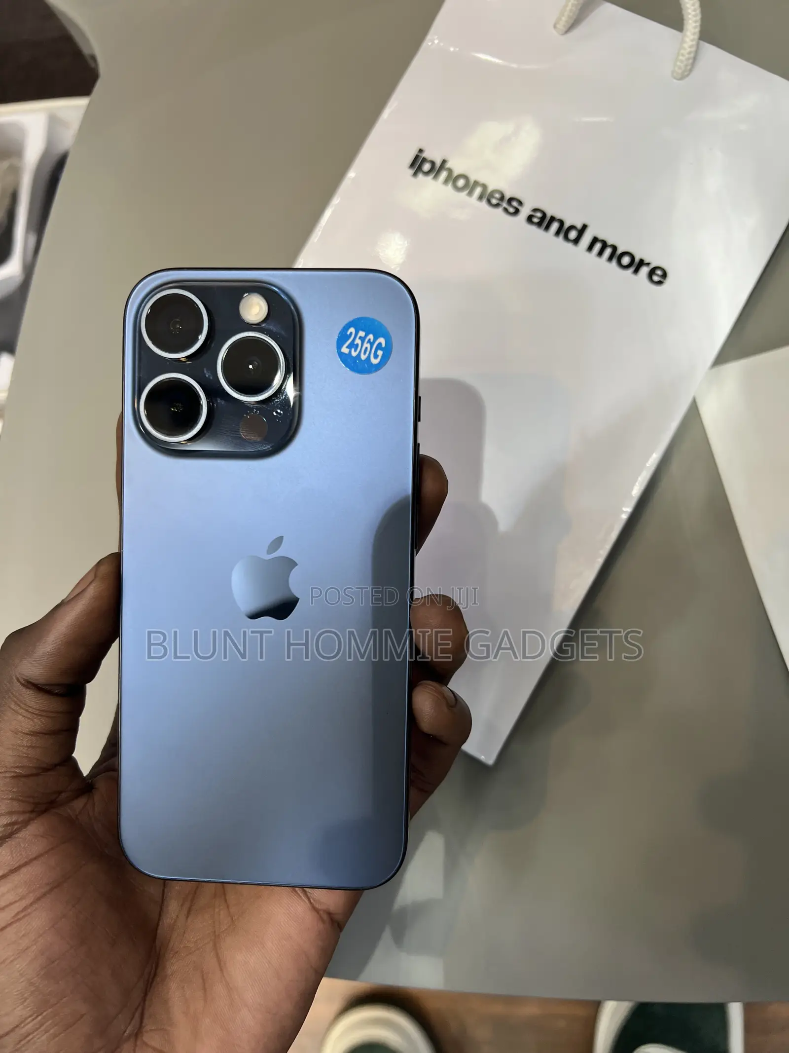 Apple iPhone 15 Pro 128 GB Blue