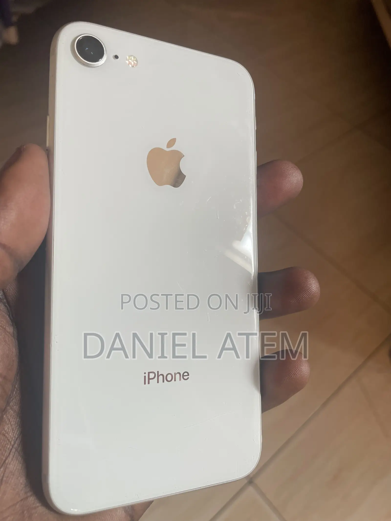 Apple iPhone 8 64 GB White
