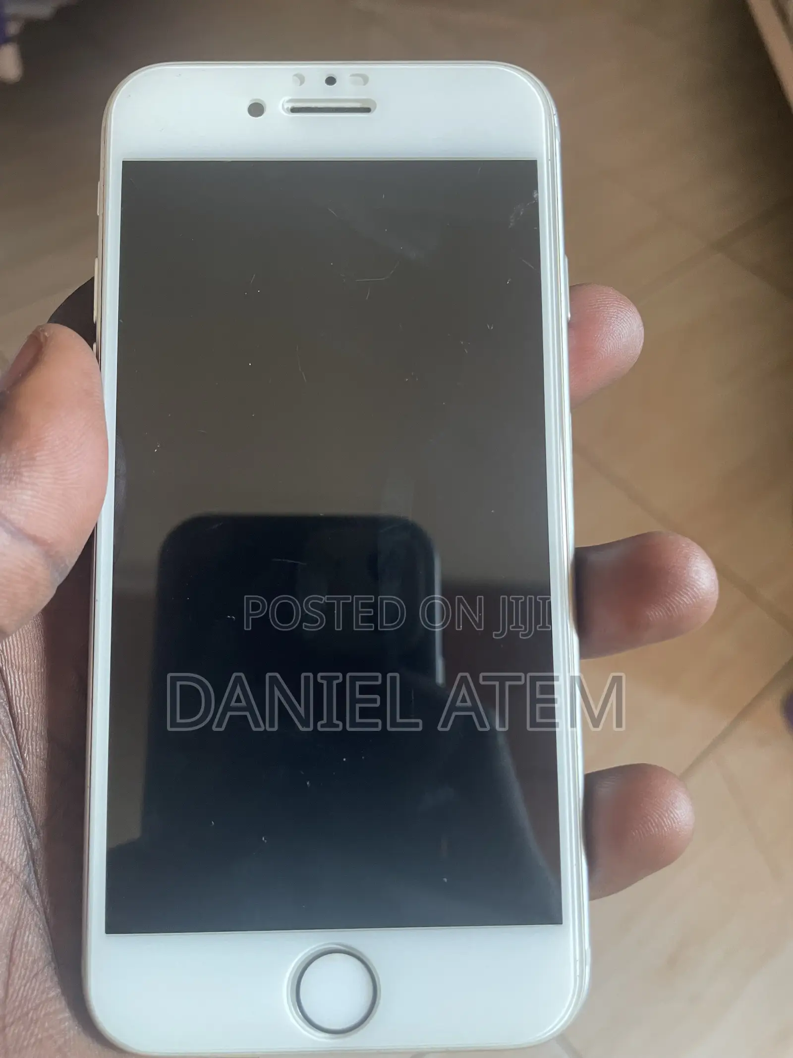 Apple iPhone 8 64 GB White