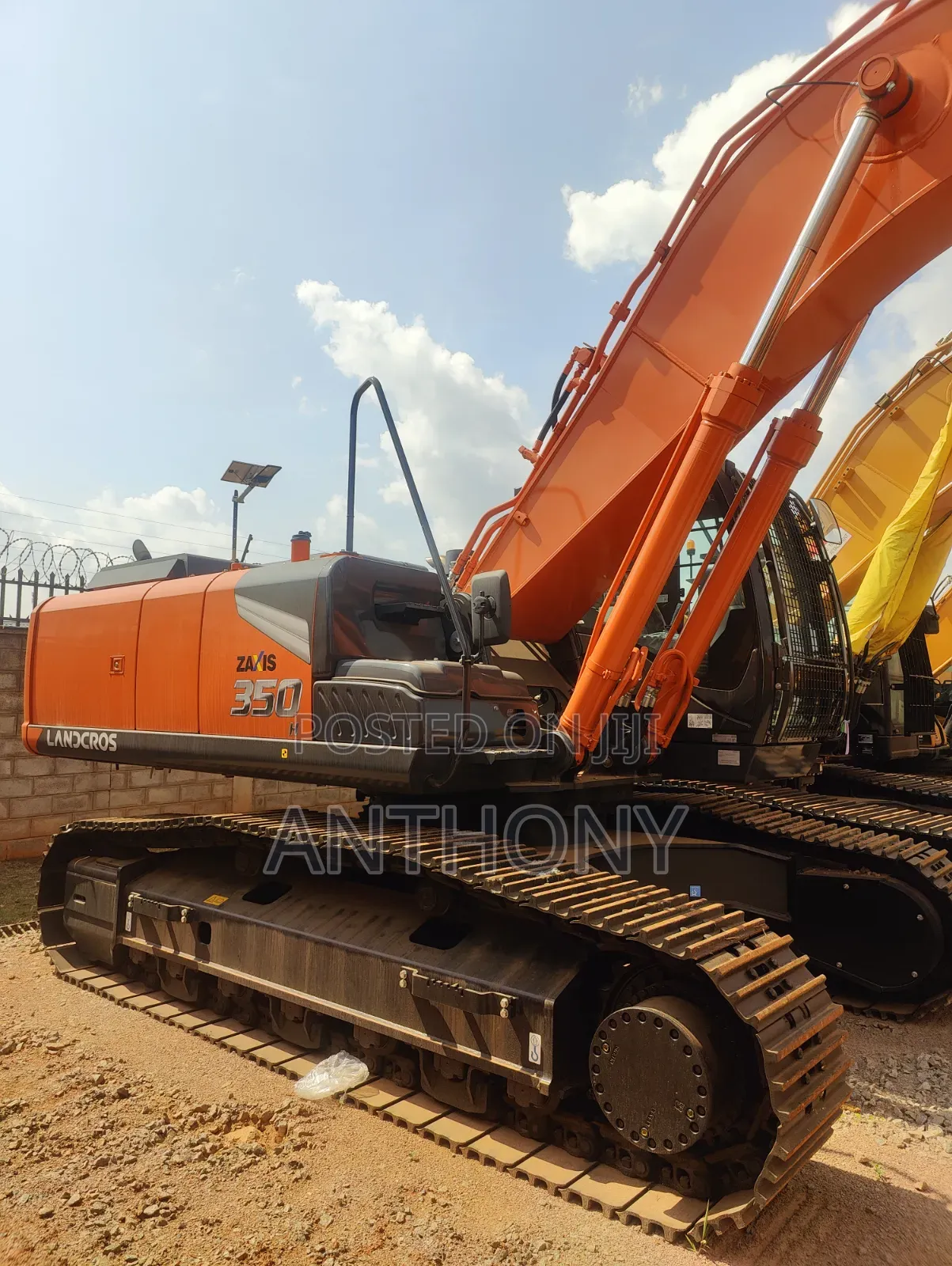 Hitachi 350h Japan Excavator