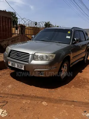 Subaru Forester 2006 Silver