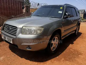 Subaru Forester 2005 Silver