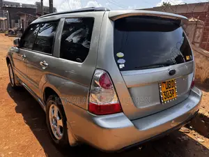 Subaru Forester 2005 Silver