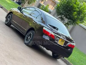Toyota Premio 2010 Black