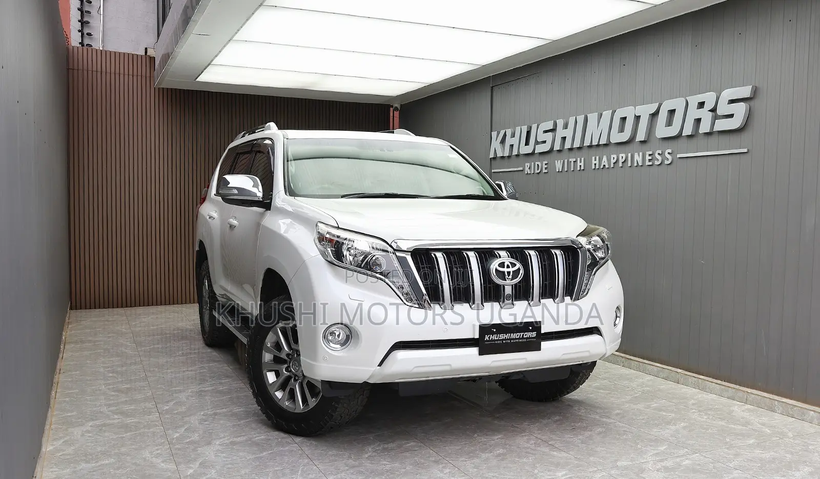 Toyota Land Cruiser Prado 4.0 Petrol TX-L 2017 White