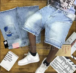 Gent’S Buggy Denim Shorts