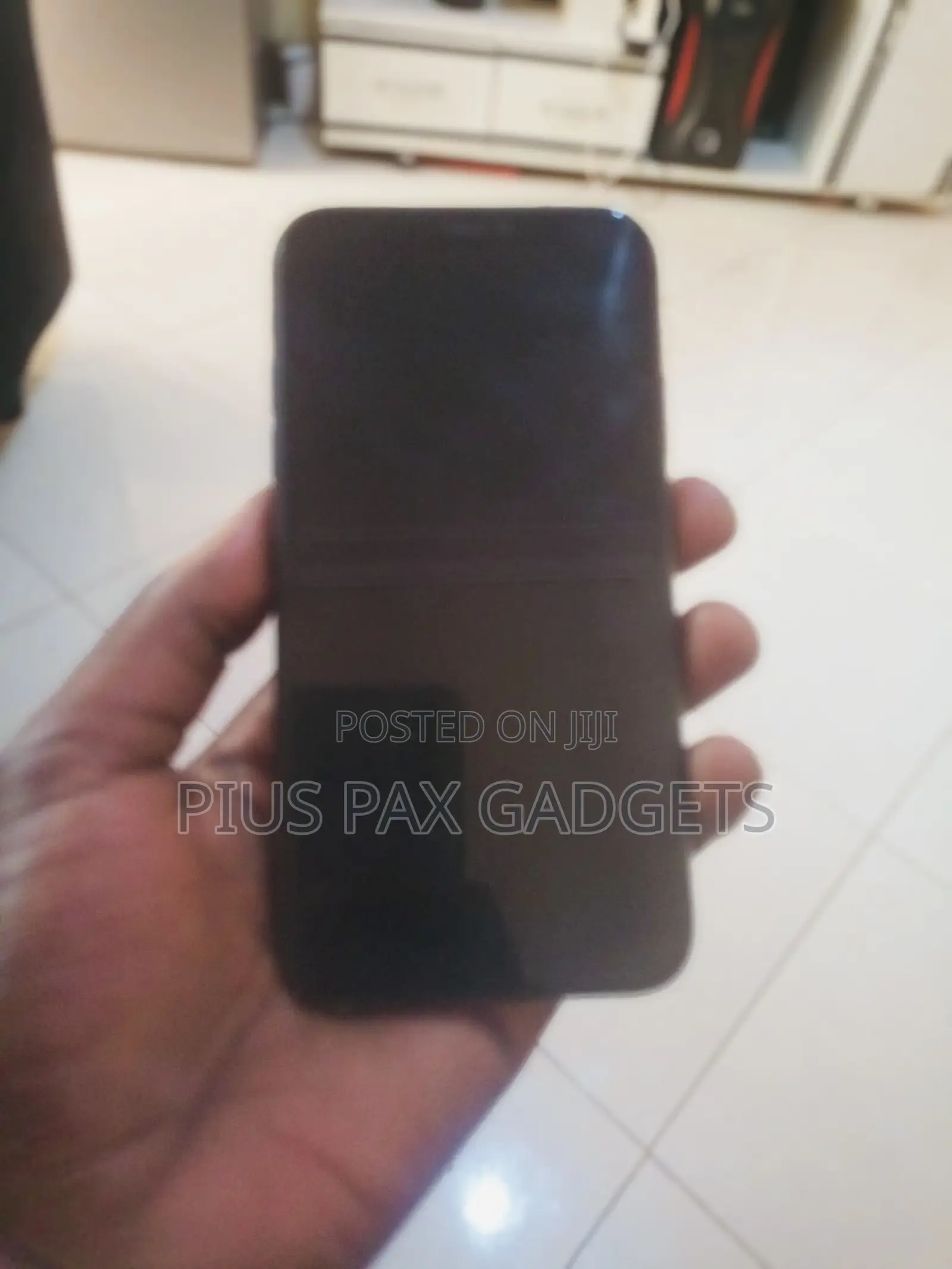 Apple iPhone 11 64 GB Black