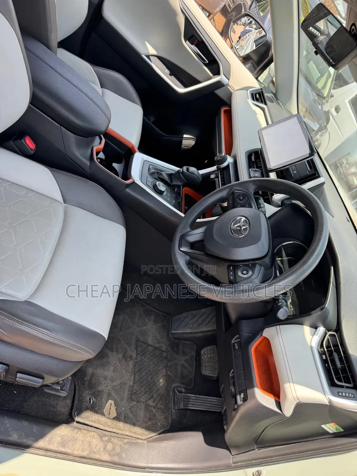 Toyota RAV4 Adventure AWD 2020 Green