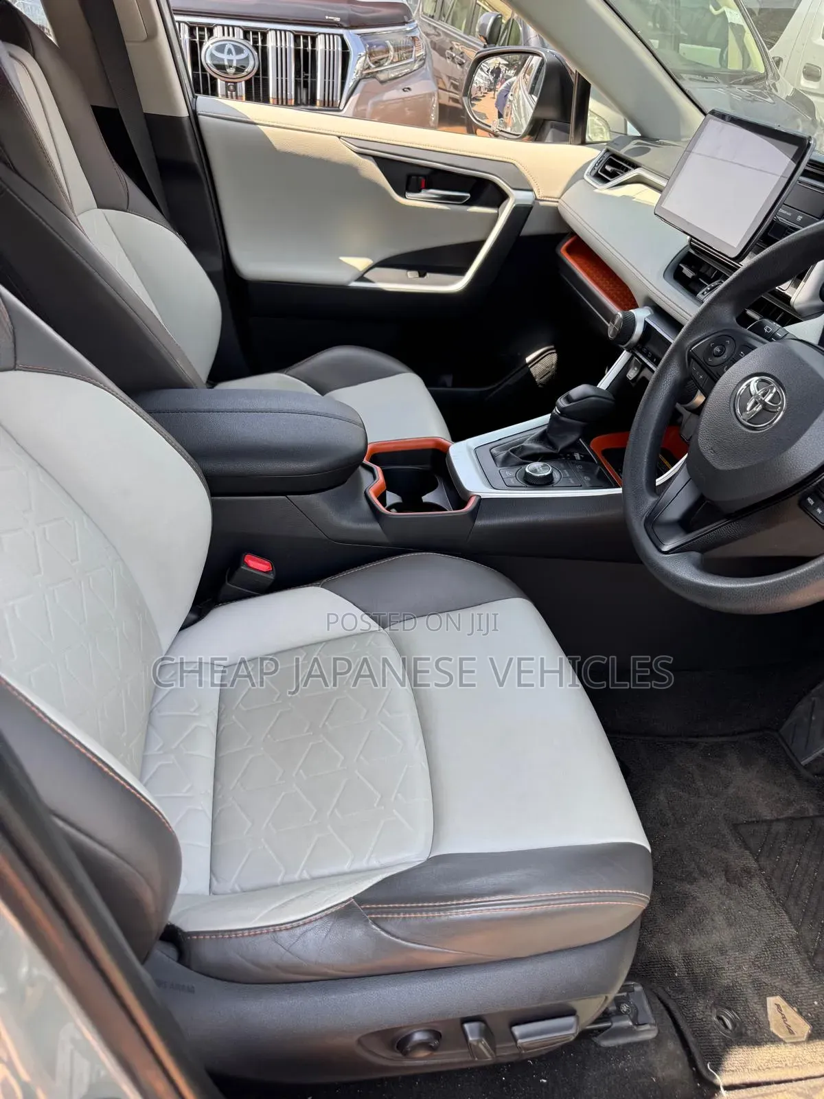 Toyota RAV4 Adventure AWD 2020 Green
