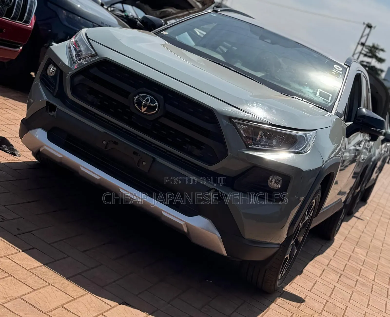Toyota RAV4 Adventure AWD 2020 Green