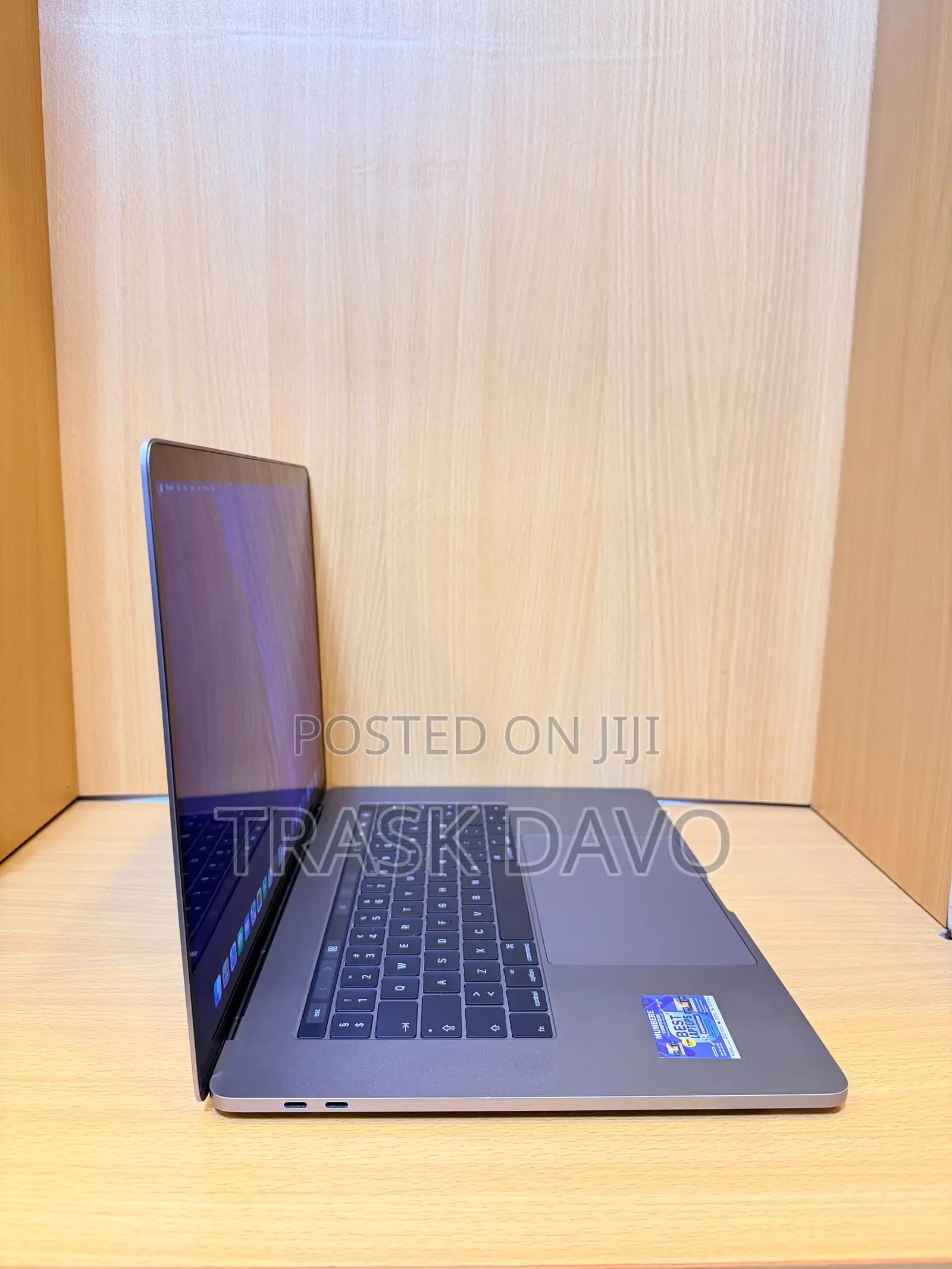 Laptop Apple MacBook Pro 2017 16GB Intel Core i7 SSD 1T