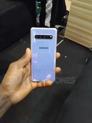 Samsung Galaxy S10 Plus 128 GB Silver