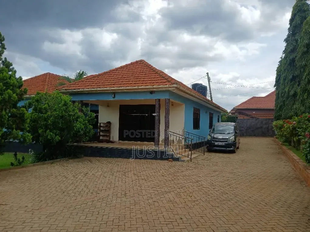 4bdrm Bungalow in Canan, Kira for sale