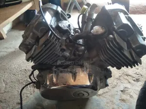 Honda 2005 Silver