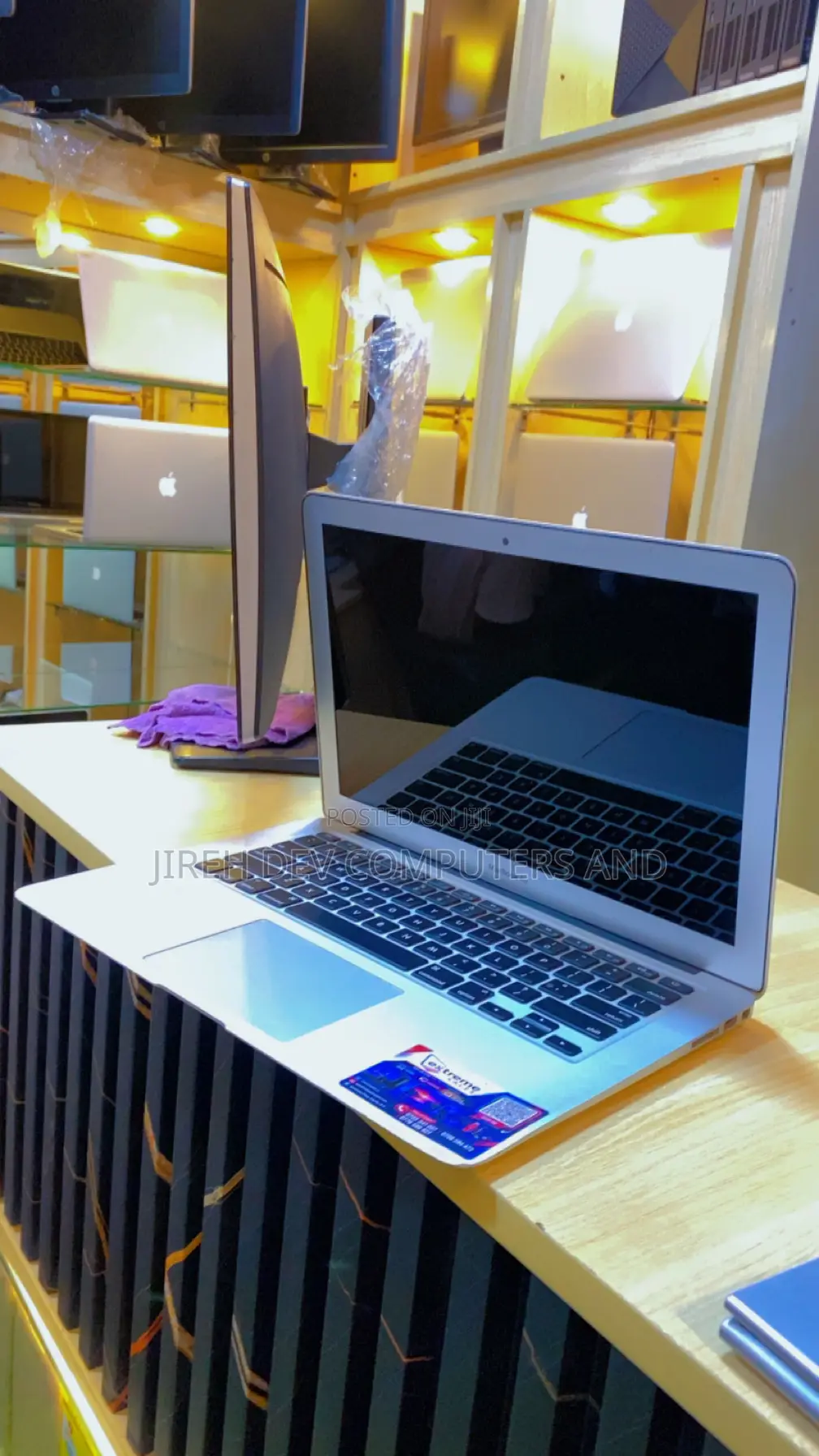 Laptop Apple MacBook Air 4GB Intel Core i5 HDD 500GB
