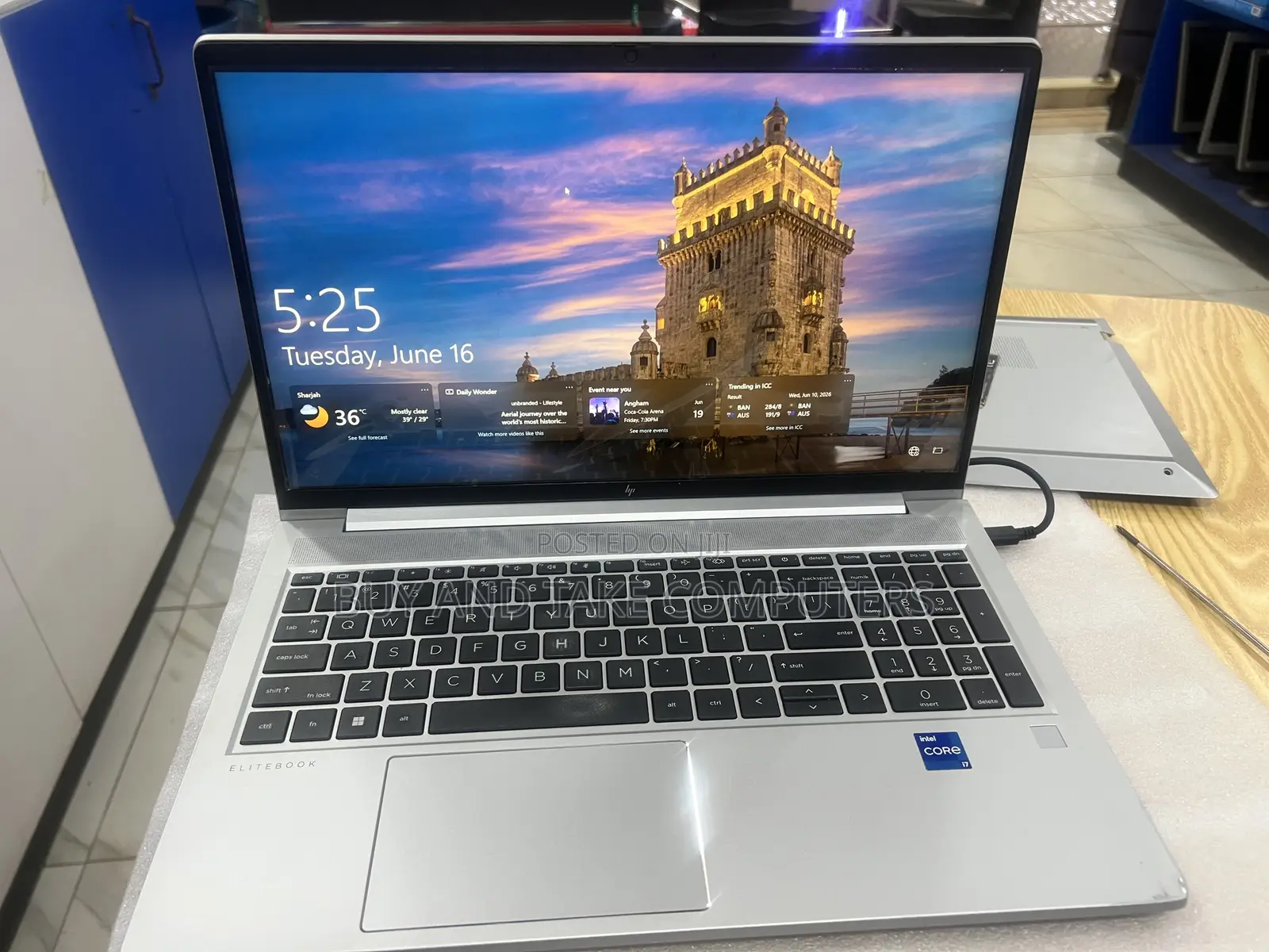 Laptop HP EliteBook 640 G9 16GB Intel Core i7 SSD 256GB