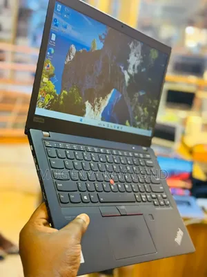 Laptop Lenovo ThinkPad X13 Gen 4 16GB Intel Core i7 SSD 256GB