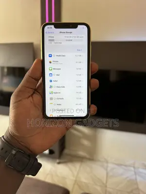Apple iPhone 11 64 GB Yellow
