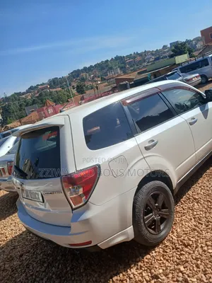 Subaru Forester 2009 White