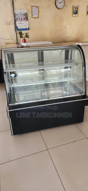 Cake Display Fridge