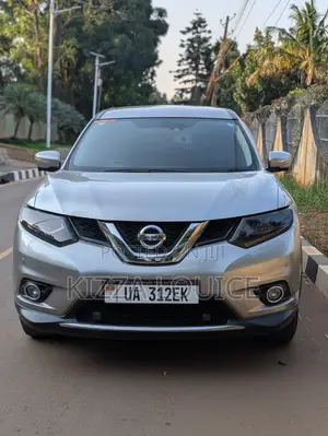 Nissan X-Trail 2.0 Petrol AWD 2015 Gray