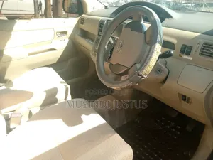 Toyota Raum 2006 Blue