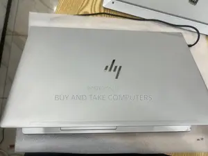 Laptop HP EliteBook 640 G9 16GB Intel Core i7 SSD 256GB