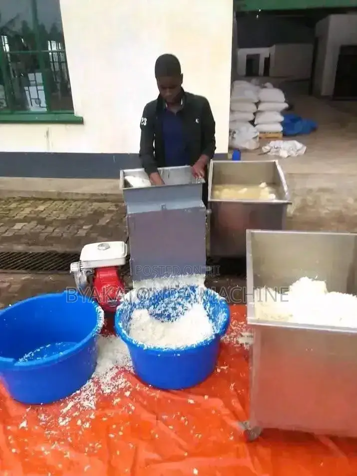 Cassava Chipping Machine