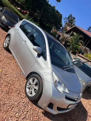 Toyota Ractis 2011 Gray