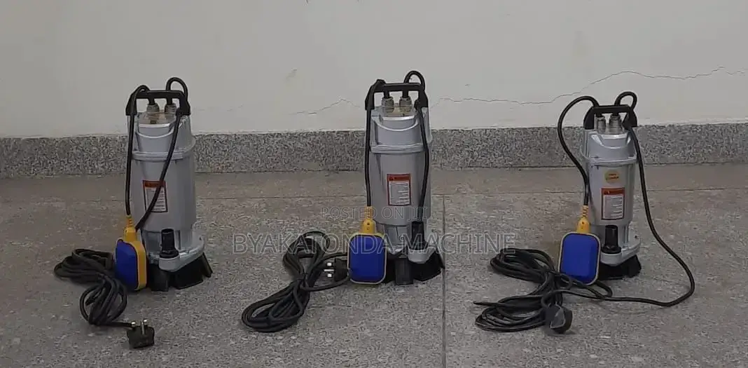 33m Submersible Water Pump