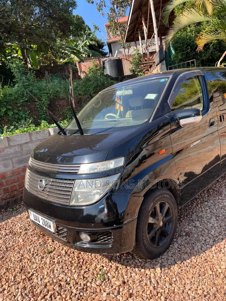 Nissan Elgrand 2004 Black