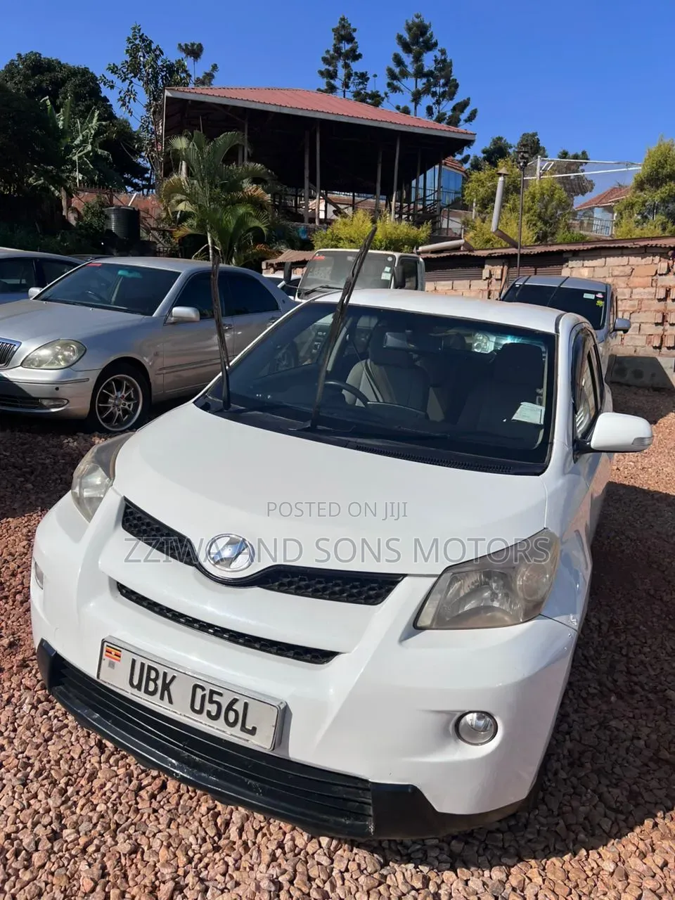 Toyota IST 2011 White
