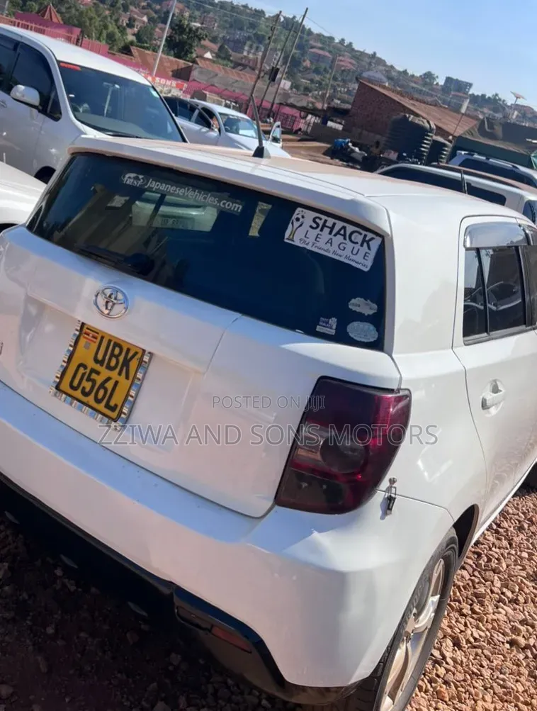 Toyota IST 2011 White
