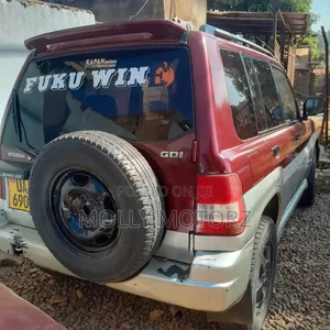 Mitsubishi Pajero 2003 Red