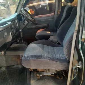 Toyota Land Cruiser Prado 2001 Green