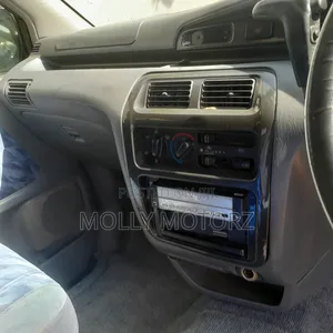 Toyota Noah 2009 Maroon