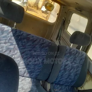 Toyota Noah 2009 Maroon
