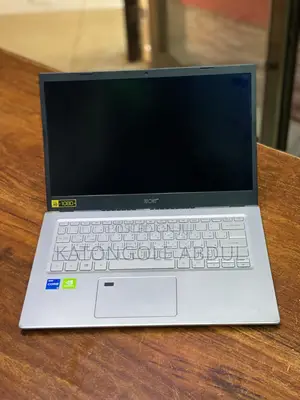 New Laptop Acer 8GB Intel Core i5 SSD 512GB