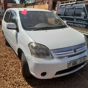 Toyota Raum 2007 White