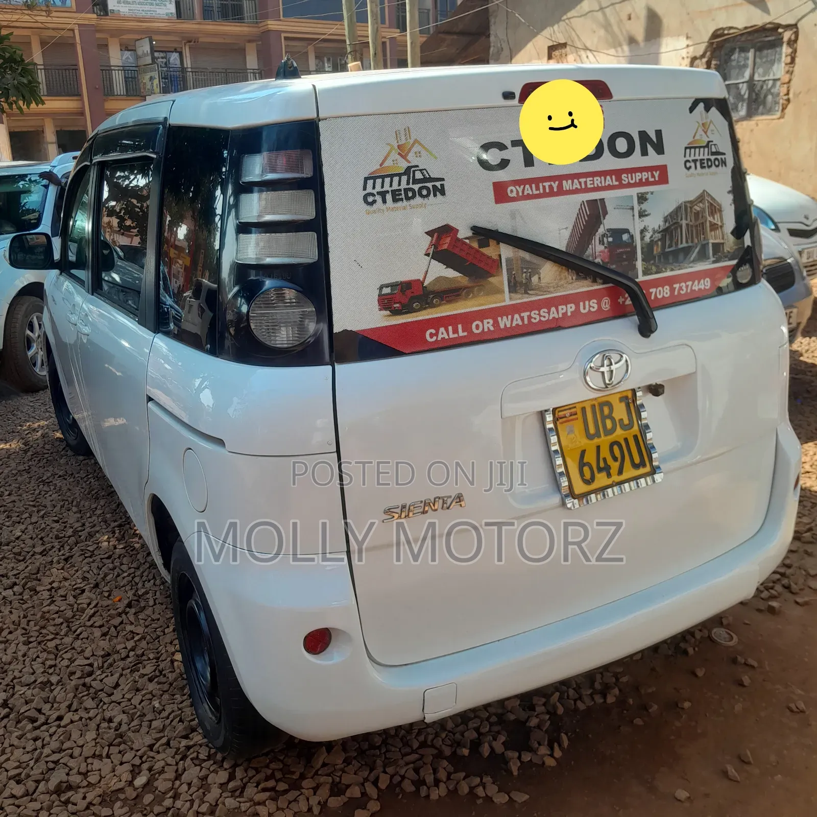 Toyota Sienta 2010 White
