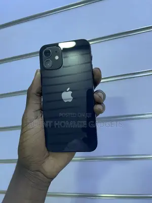 Apple iPhone 12 64 GB Black