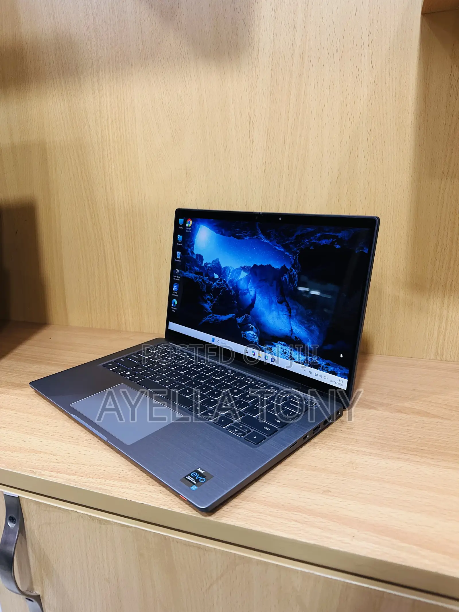 New Laptop Dell Latitude 7420 16GB Intel Core i7 SSD 512GB