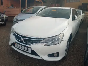 Toyota Mark X 2014 White