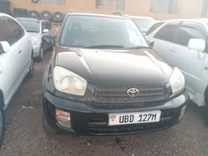 Toyota RAV4 Automatic 2003 Black