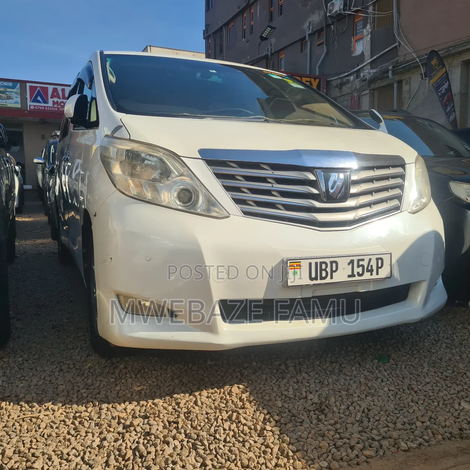 Toyota Alphard 2010 White