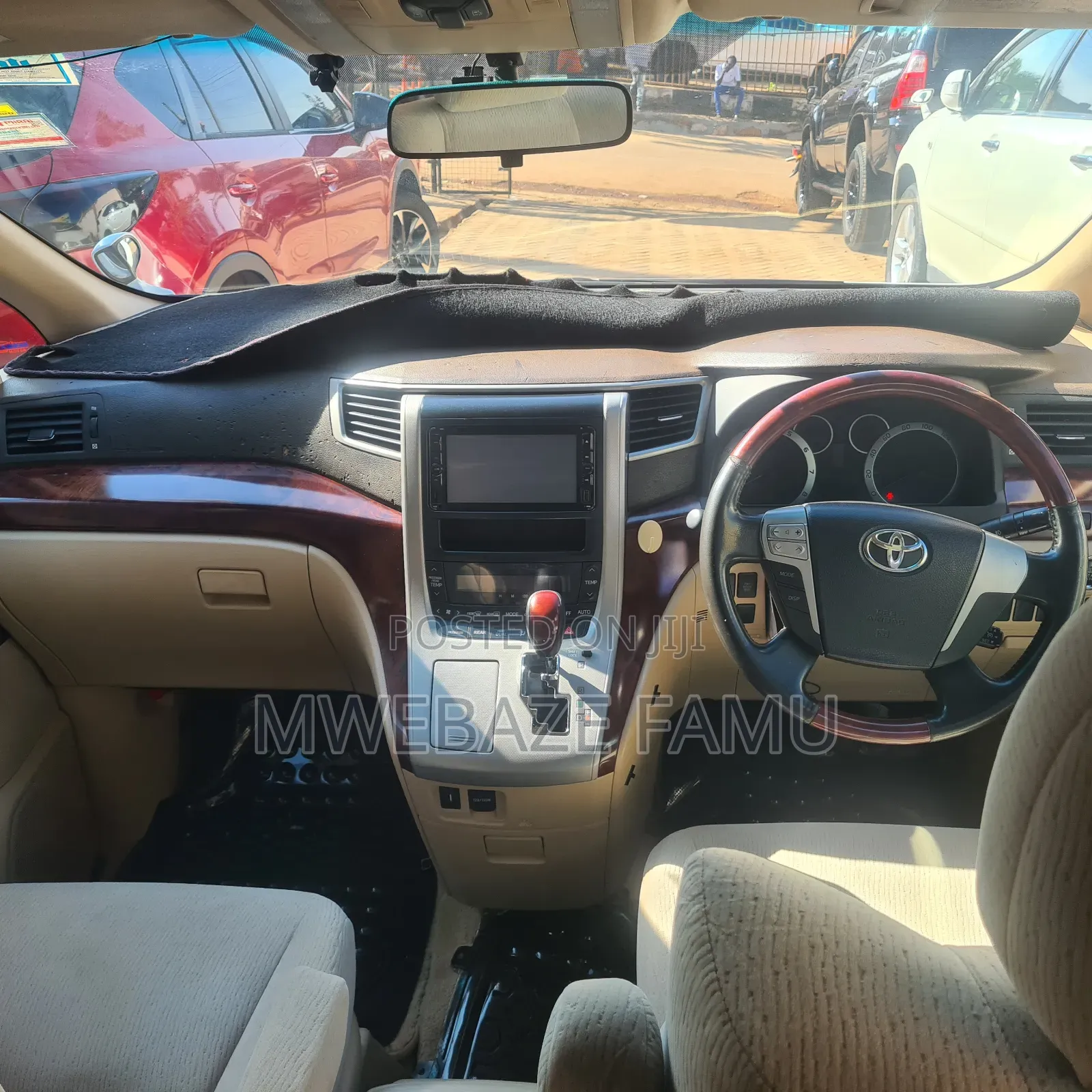 Toyota Alphard 2010 White