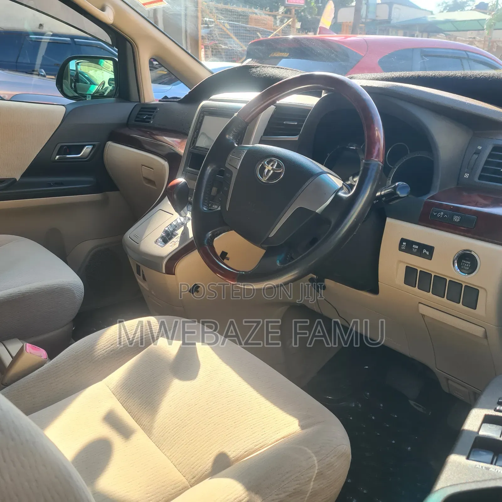 Toyota Alphard 2010 White