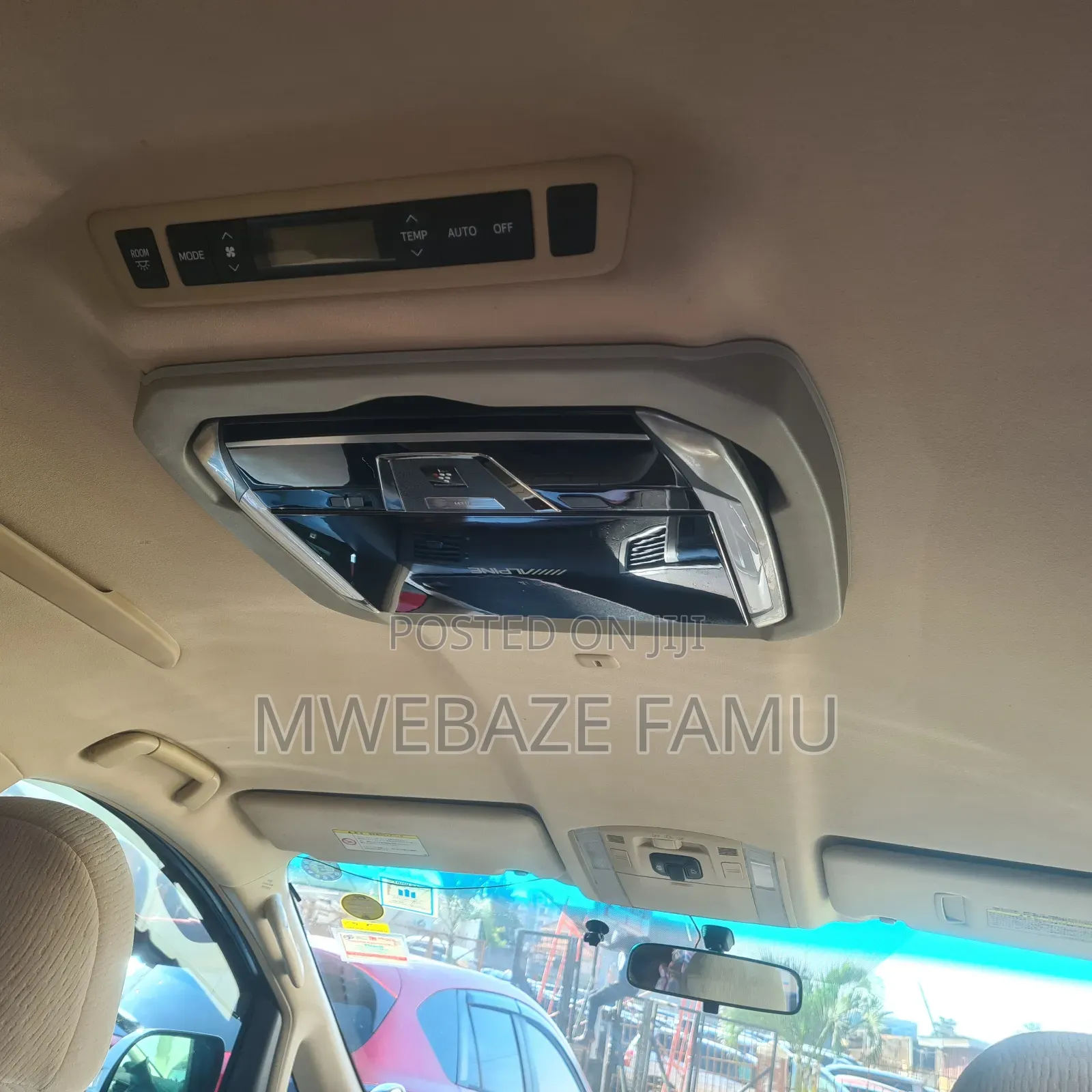 Toyota Alphard 2010 White
