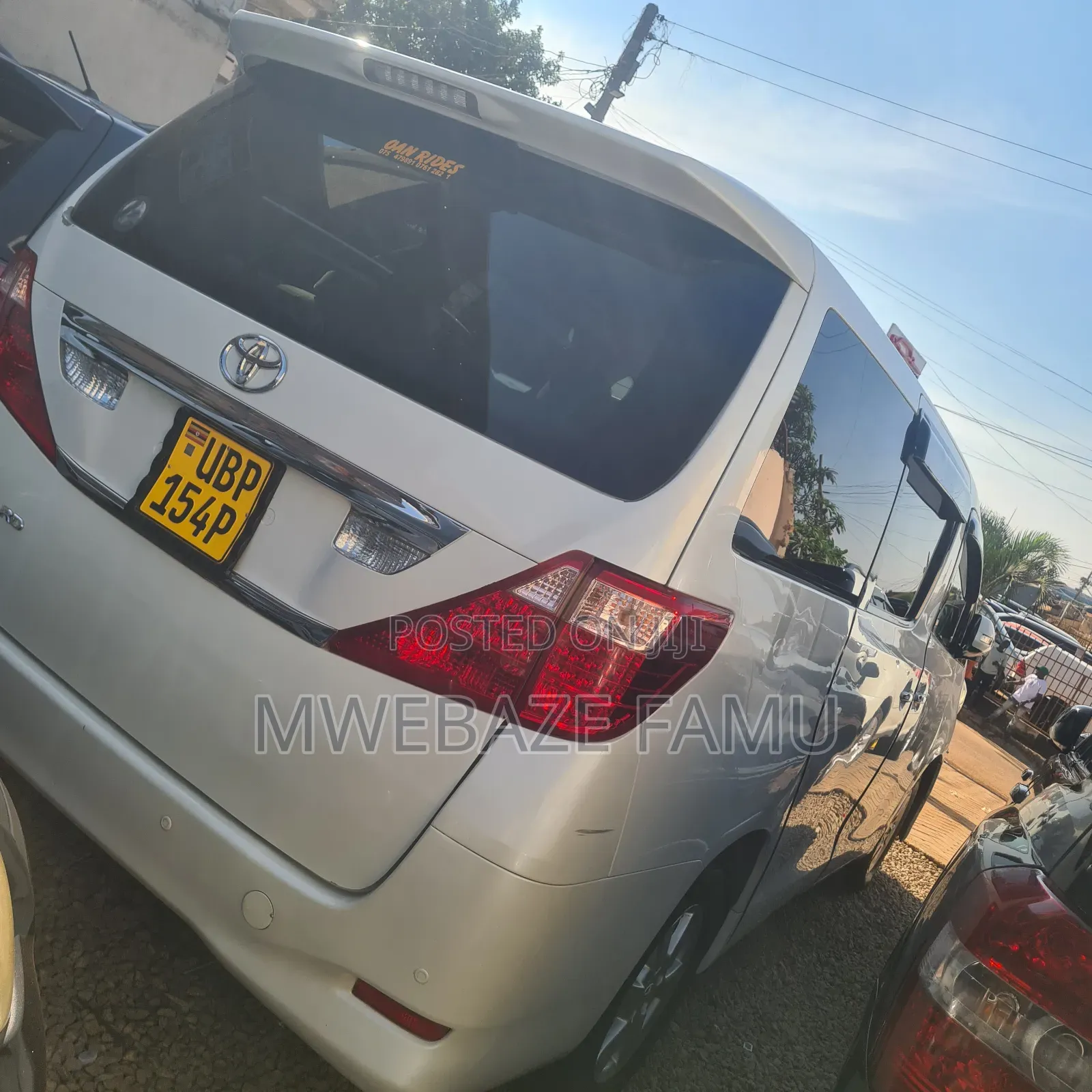 Toyota Alphard 2010 White