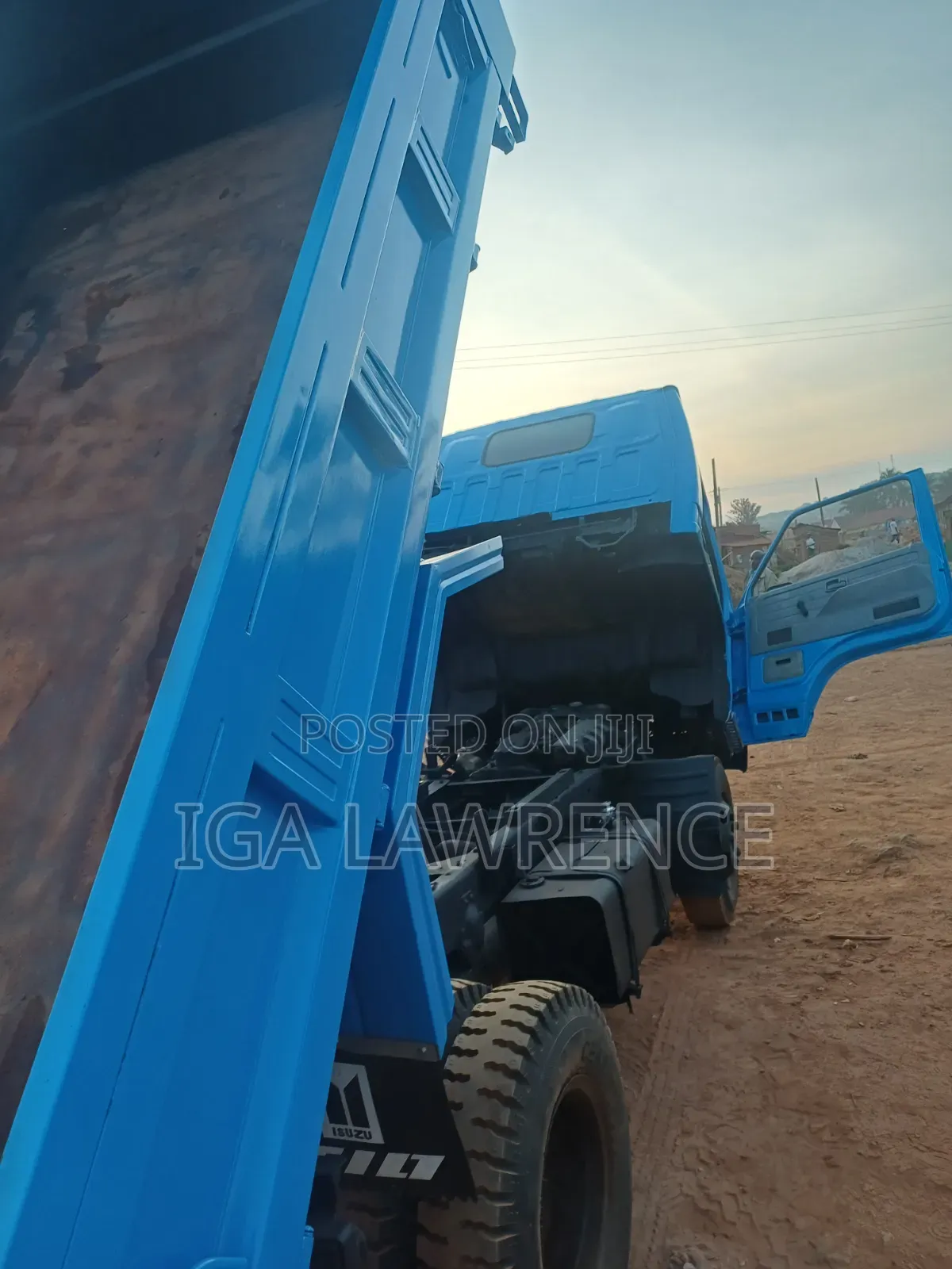 Isuzu Elf Dumper Fully Functioning